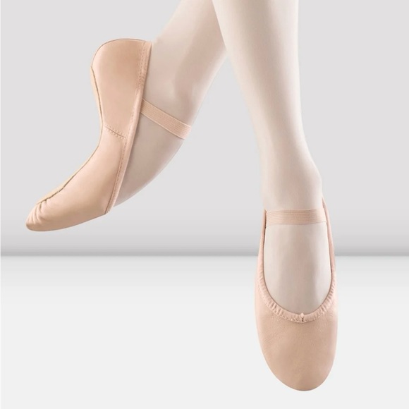 Bloch Other - Bloch Childrens Dansoft Leather Ballet Shoes Width B